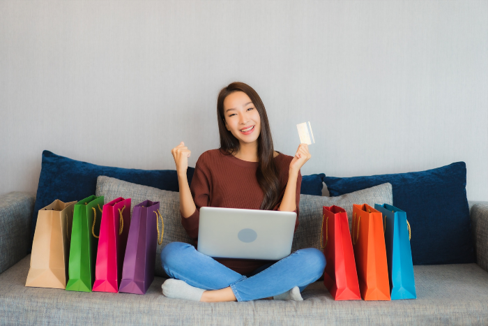 Girl after using a Google shopping ads agency - 700w